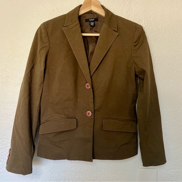 Alfani Jackets & Blazers - Alfani Petite Green Two Button Blazer, Size 4P